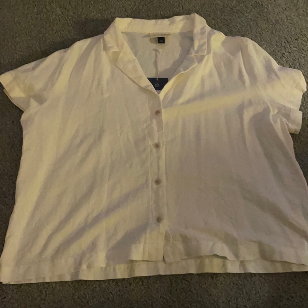 Never worn new shirt